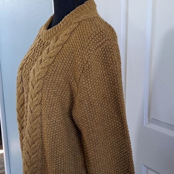 GAP Lampswool Blend Chunky Mustard Oversized Knit Cozy Pullover Sweater - Picture 3 of 7